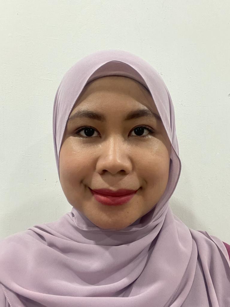 CURRICULUM VITAE DR. SITI NORLIYANA BINTI HARUN